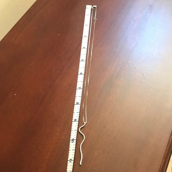 14K White Gold Diamond Necklace - Picture 8 of 10